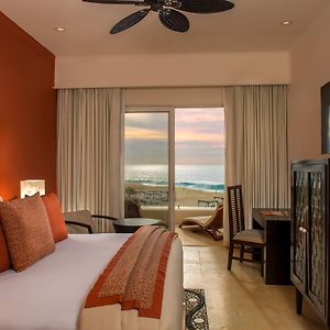 Deluxe Ocean View Room